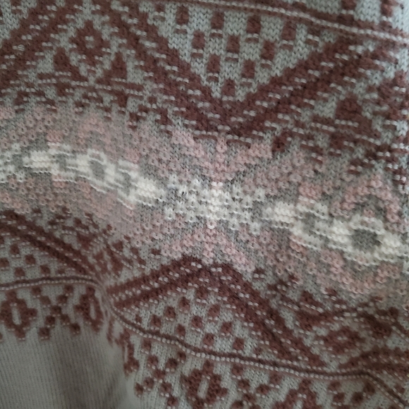 EXCO Crocodile 100% Wool Sweater for Men. - Picture 5 of 10